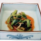 野沢菜キムチ
野沢菜を韓国産唐辛子とりんごでマイルドなキムチに仕上げました。
そのままでお召し上がりになっても、チャーハンやオムレツの具にしても、美味しく召し上がって頂けます。