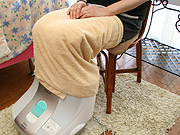 【オプションメニュー】 ホホバオイル¥525
遠赤外線ヒーター付きスチームフットスパ15分525円 ※室温で時間が多少異なる場合がございます。